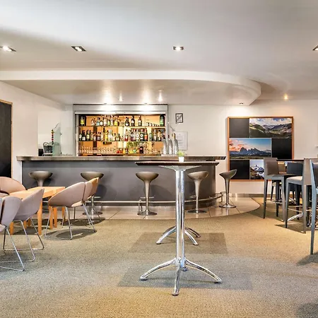 Отель Novotel Grenoble Nord