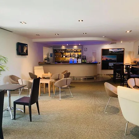Szálloda Novotel Grenoble Nord