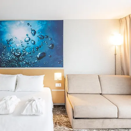 Novotel Grenoble Nord Szálloda