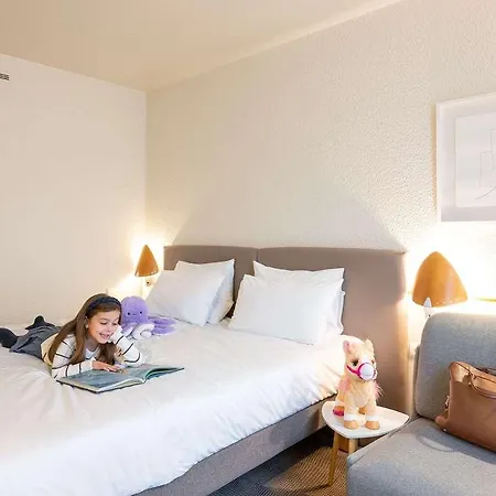 Novotel Grenoble Nord Hotel 4*