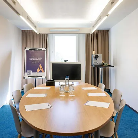 Novotel Grenoble Nord Hotel Voreppe