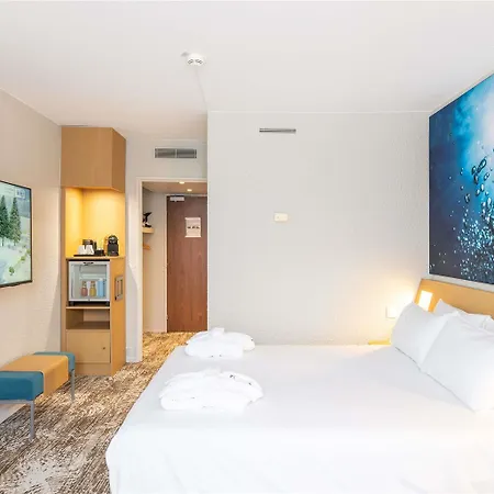 Szálloda Novotel Grenoble Nord Voreppe