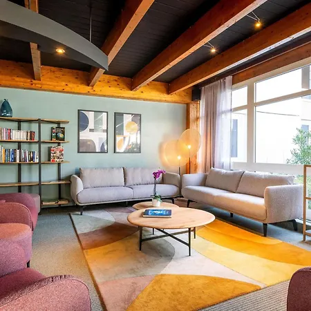 Novotel Grenoble Nord Szálloda 4*